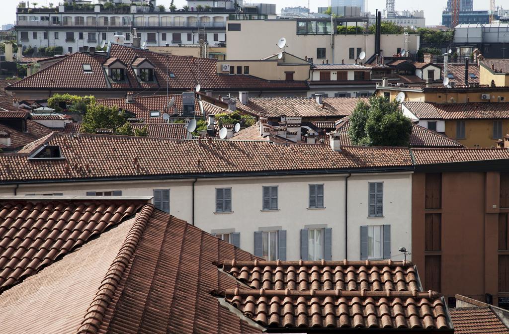Mansard Very Close To Duomo Milan Exterior photo